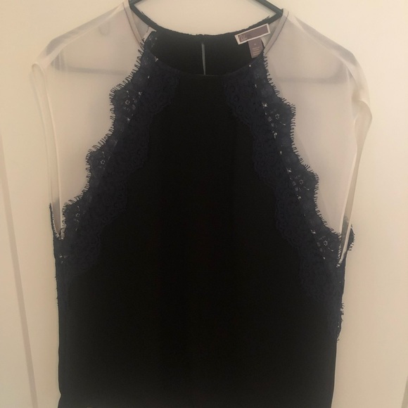 Chelsea28 Blouse - Picture 2 of 3